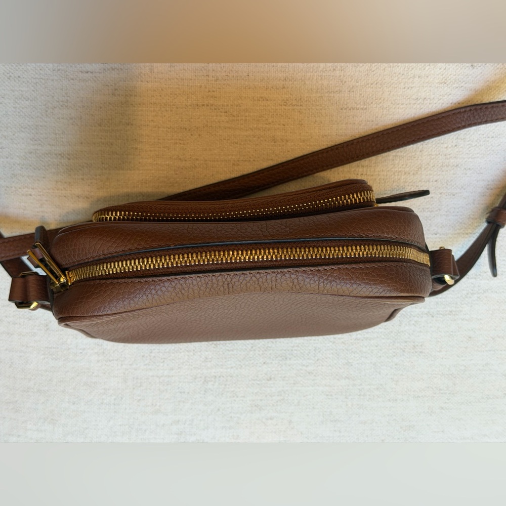 Burberry Brown Pebbled Leather Camera Style Bag - Picture 5 of 7